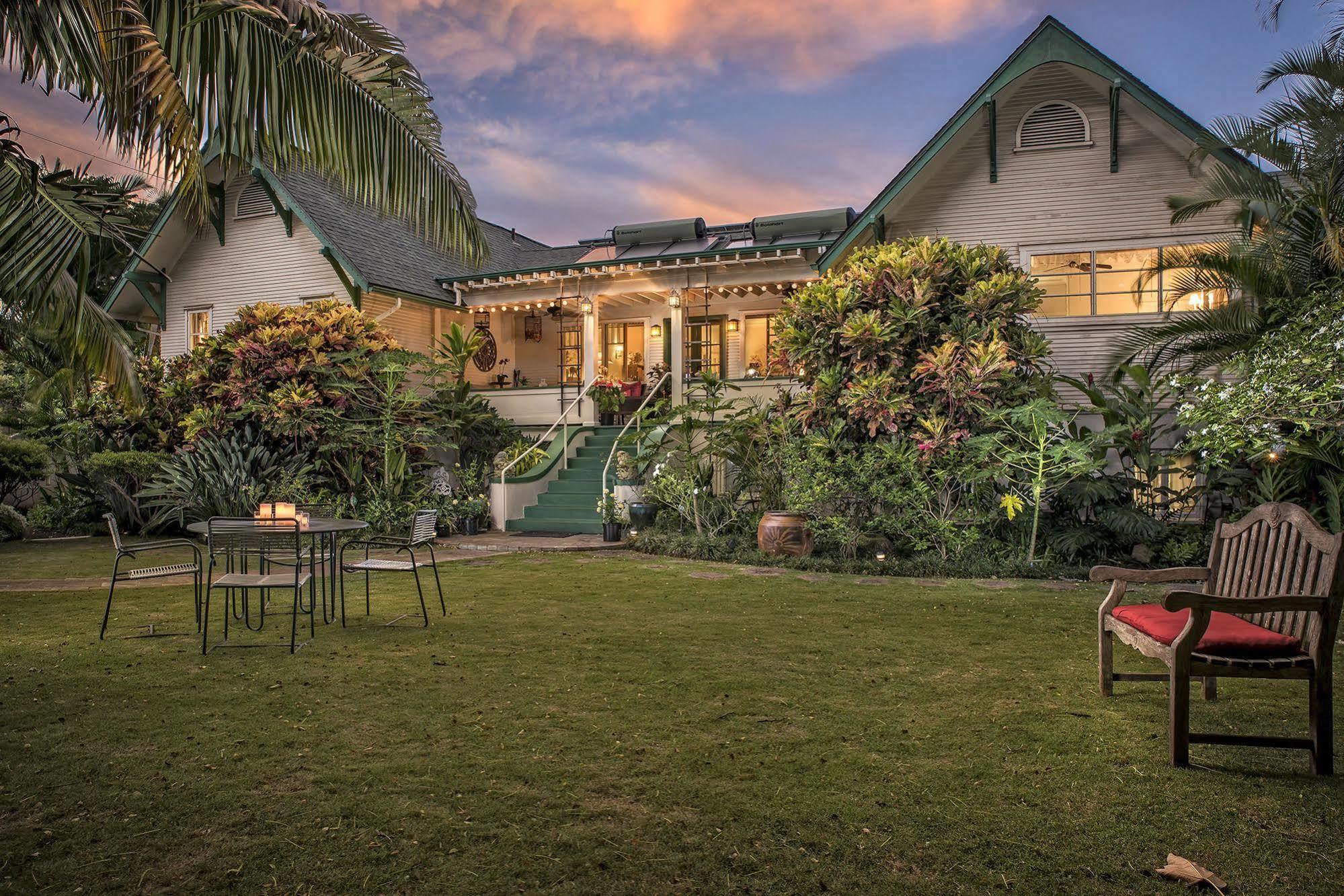 The Historic Wailuku Inn Maui Exterior foto